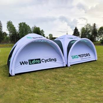 Täispuhutav telk väliüritusel