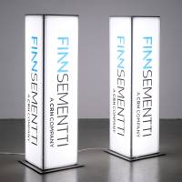 Illuminated advertisement / pylon on t-flex frame